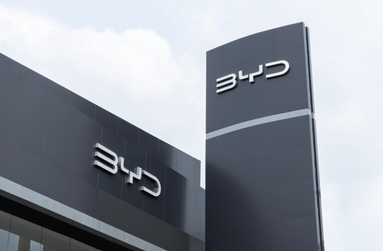 Vertical Integration + Global Expansion: Why BYD Has Become a Focus for Growth Investors?
