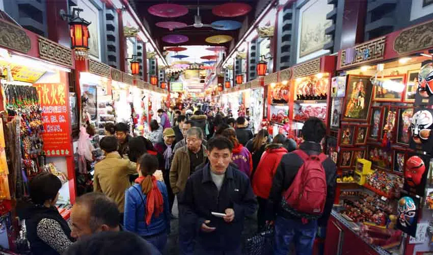 China’s Consumer Slowdown: A Data-Driven Look at the ‘Confidence Gap’