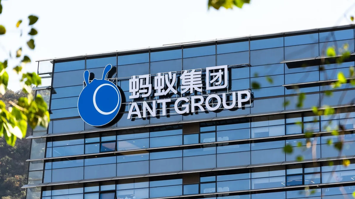 Jack Ma Backed Ant Moves into Global Cash Management with AI