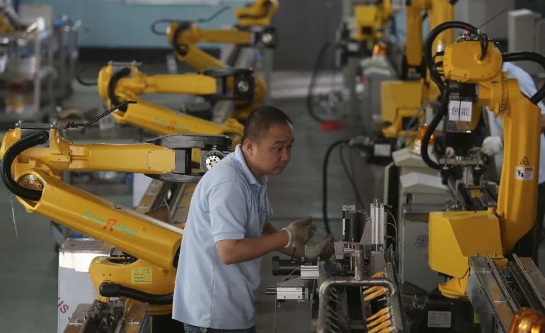 Shenzhen’s Industrial Robots Achieve Full Smart-Factory Integration