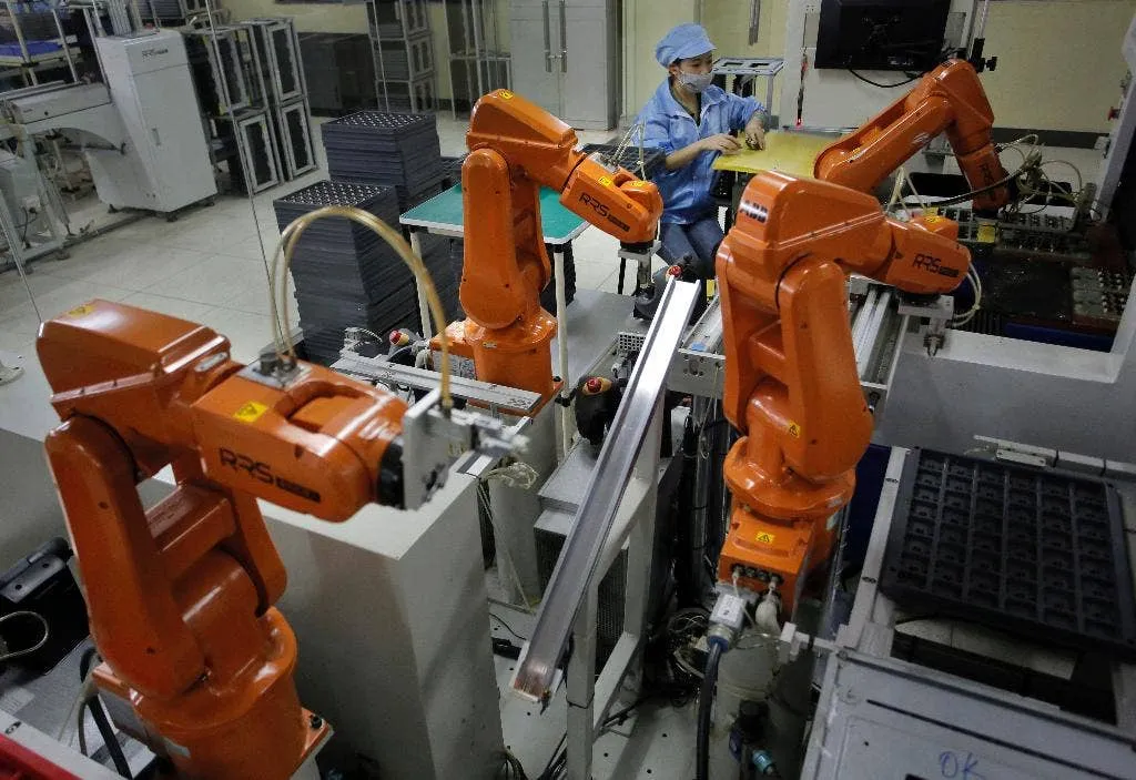 Shenzhen’s Smart Manufacturing Zones See 18% Output Jump.