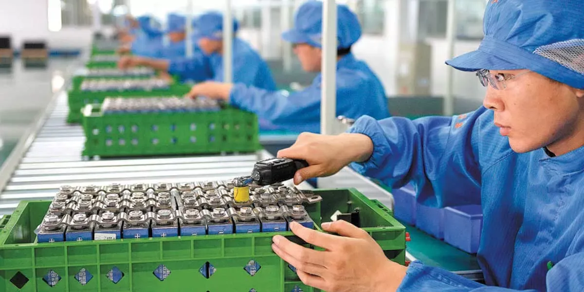 China’s Li-Ion Manufacturing Capacity and Exports