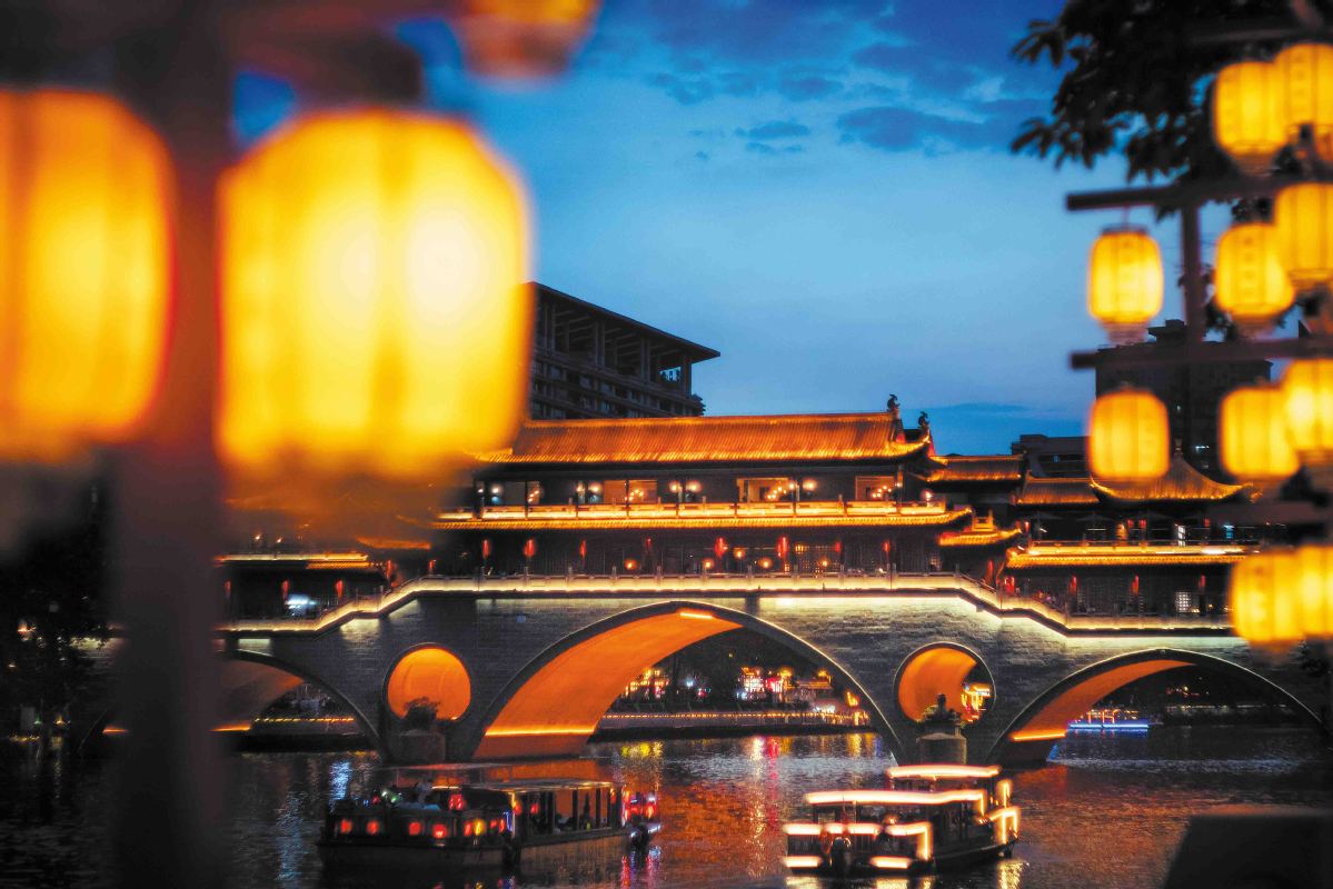 Chengdu’s Nighttime River Tours Bring Ancient Charm and Modern Energy to Life