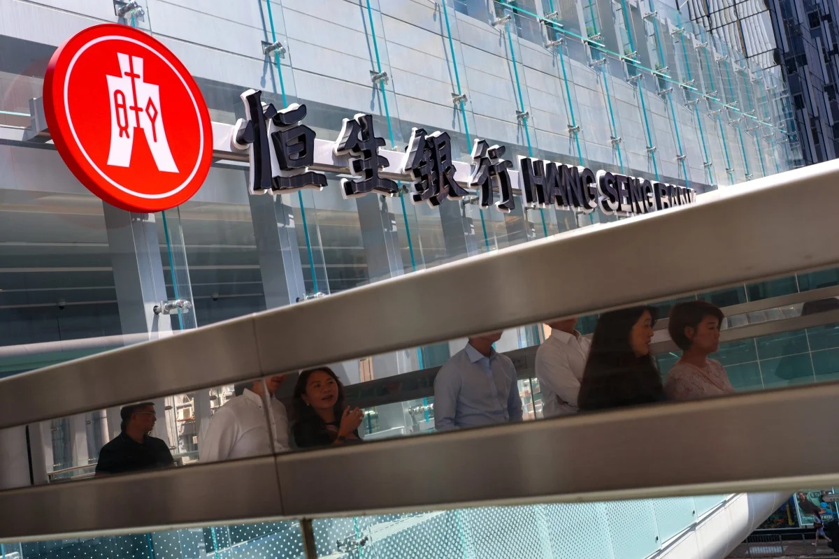 Hang Seng Bank Set to Exit Hang Seng Index After 53 Years as HSBC Buyout Nears Approval