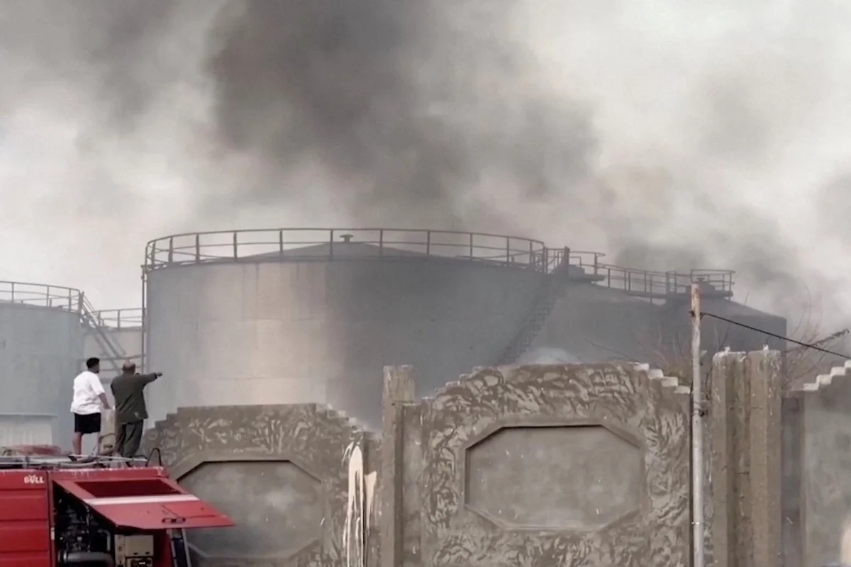 UAE Announces Yemen Withdrawal After Saudi Air Strike Escalates Gulf Tensions