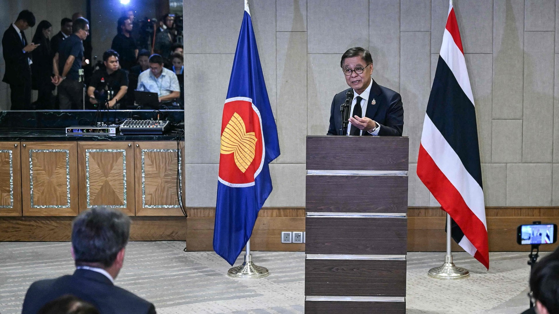ASEAN Holds Emergency Foreign Ministers’ Meeting in Kuala Lumpur to Ease Thailand Cambodia Tensions