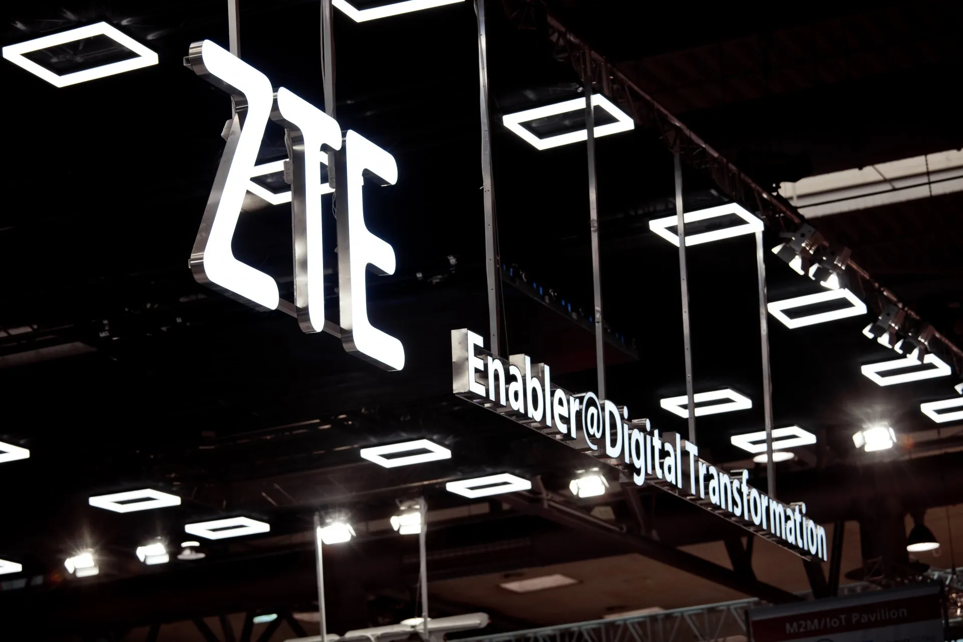 ZTE Faces Potential Billion Dollar US Penalty as Bribery Probe Resurfaces