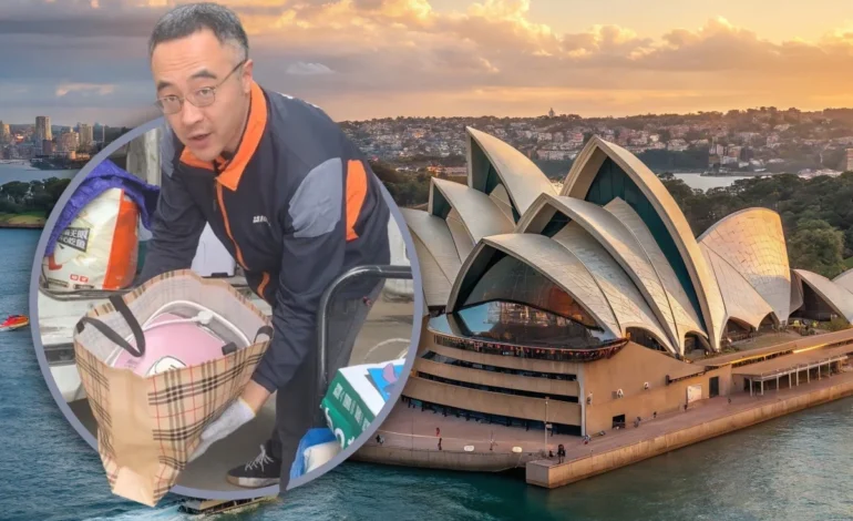 Chinese man becomes house mover after decade in Australia and finds unexpected demand for English lessons online