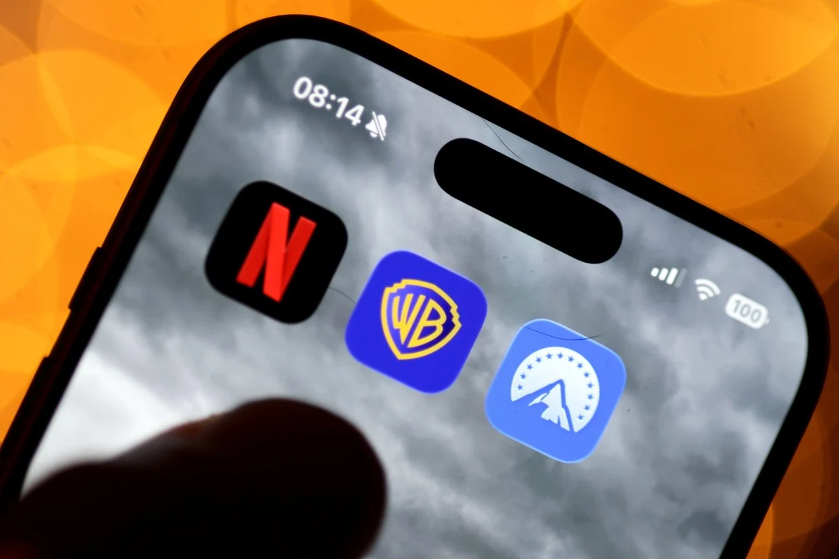 Warner Bros Rejects Paramount’s US$108 Billion Takeover Bid and Endorses Netflix Merger