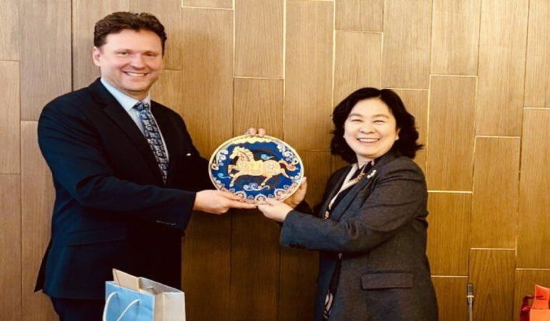 China Turns to Bilateral Deals as EU Trade Pressure Builds