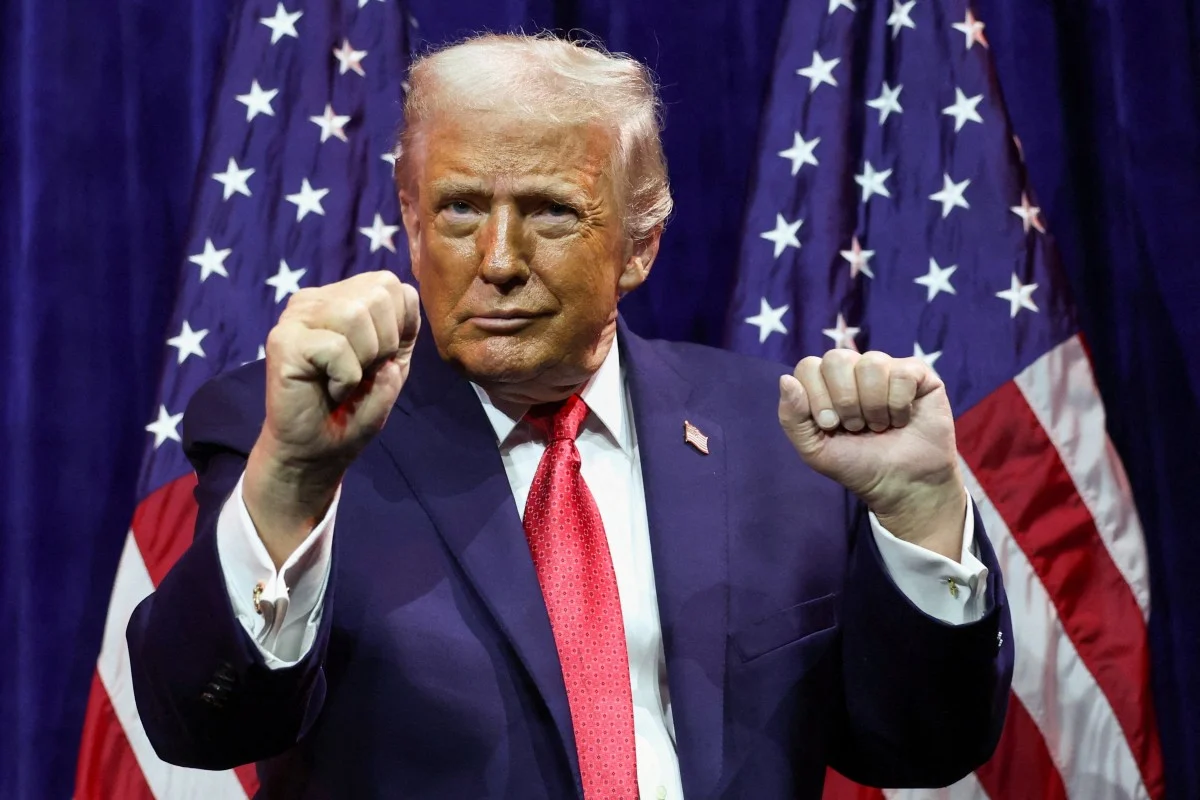 Trump calls off second wave of Venezuela attacks and pushes oil investment as tensions shift