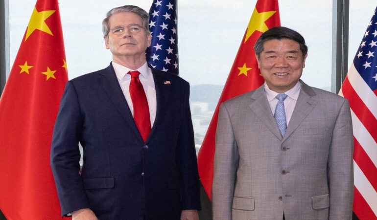 US and China Signal Trade Thaw at Davos