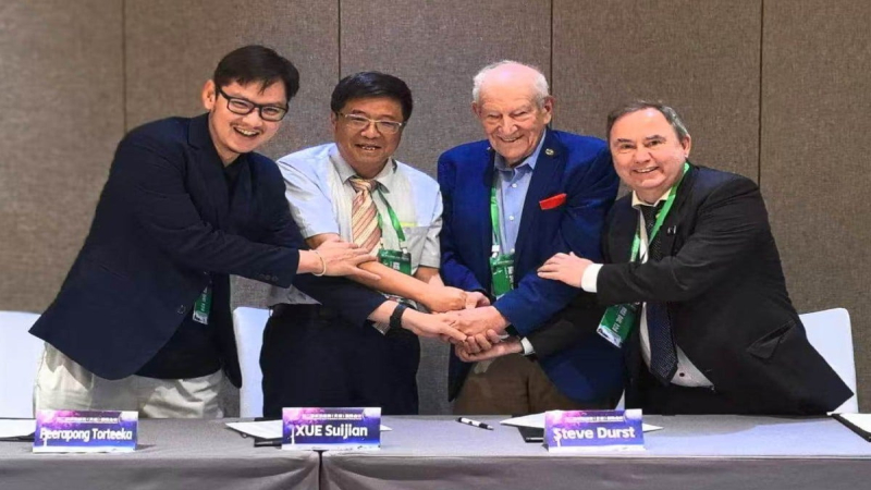 Steve Durst, US Space Advocate Who Built Bridges With China, Dies at 82