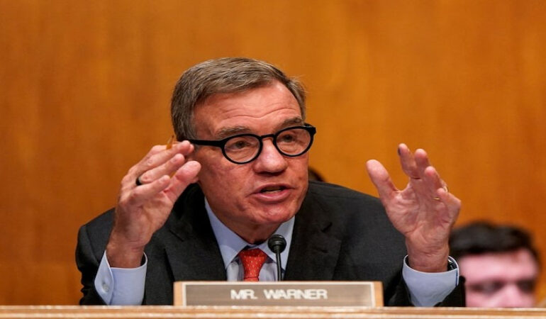 Democrats Criticize Trump Over Decision to Pause China Tech Security Measures