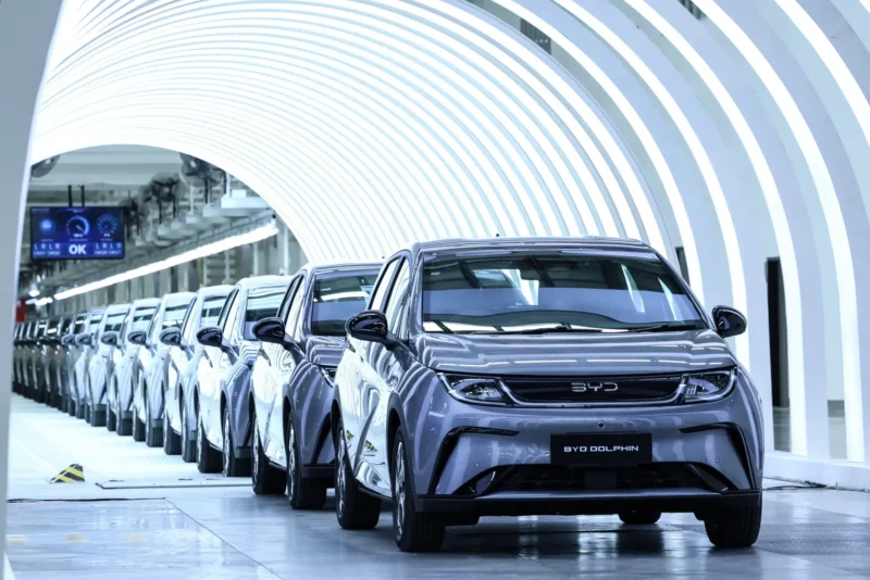 Canada Allows China Built EV Imports Without Sub 35000 Dollar Requirement in First Year of Quota