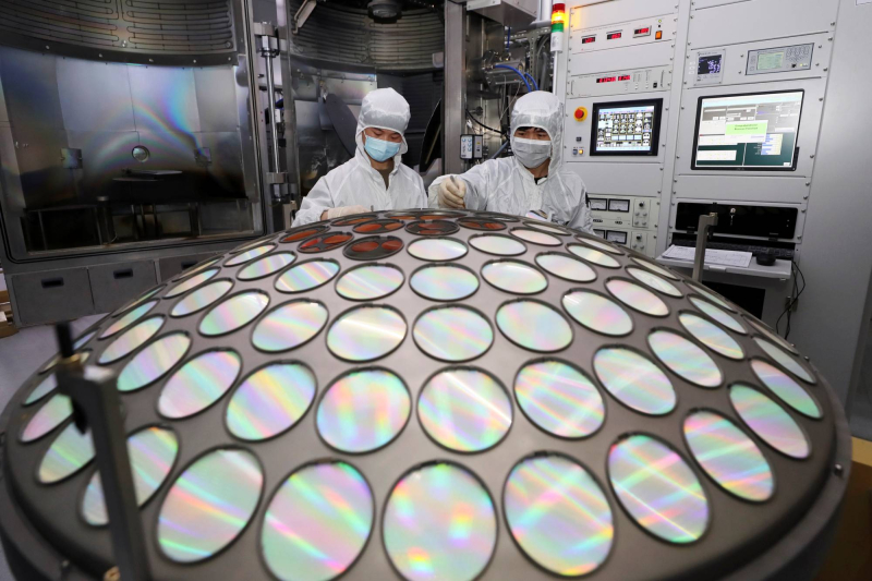 China Expands Semiconductor Fabrication Capacity as Domestic Chip Demand Surges