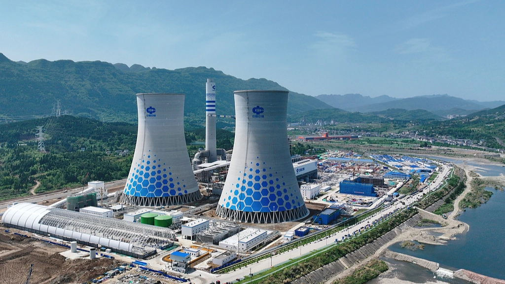 China leads global power capacity as hydrogen gas pilot project signals energy shift